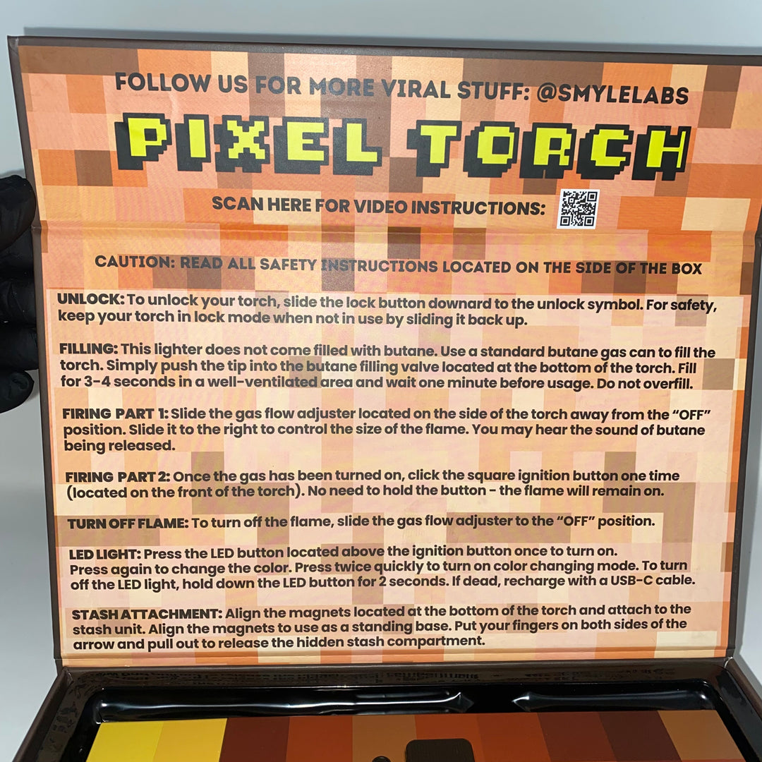 Smyle Pixel 3 in 1 | Torch lighter, Led Lighter, and Secret Stash