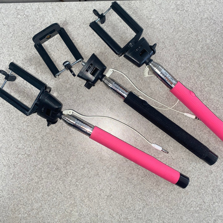 Selfie stick phone monopod with headphone jack connector | 40 inch extendable | Floor model | open box. 1pc randomly selected.