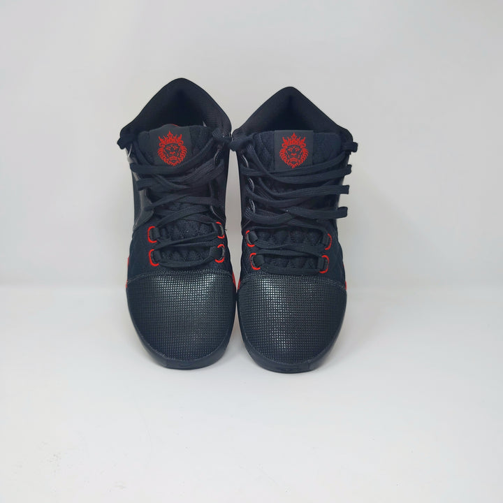Nike LeBron Witness 8 basketball sneakers in the "Black/University Red" colorway (style code FB2239-005) size 9.5