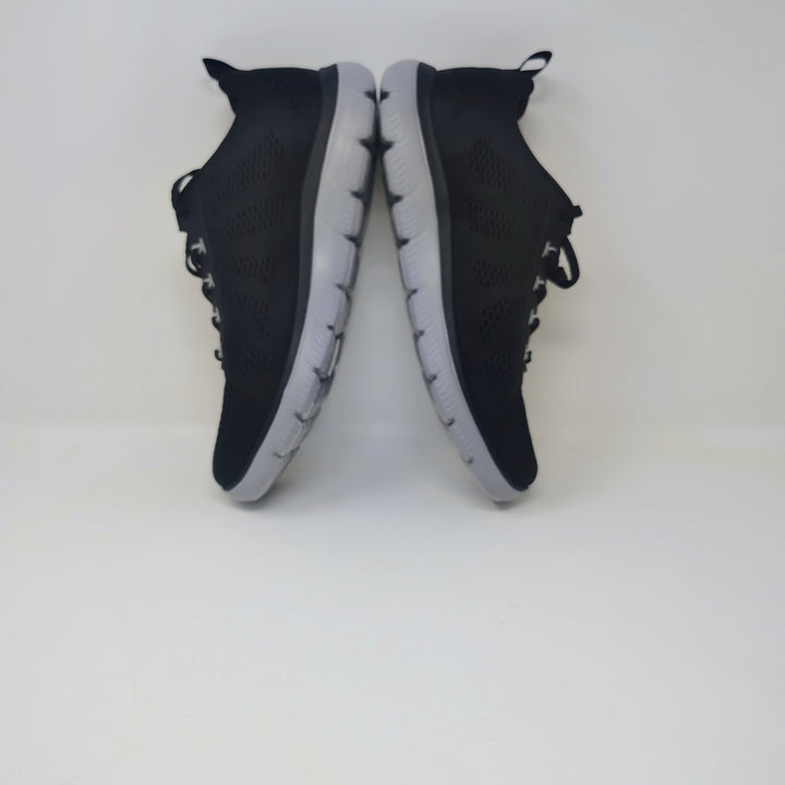 Black Skechers Lite-Weight athletic lace-up sneakers wide fit