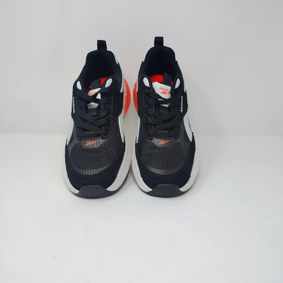 Reebok Royal Pervader low-top sneakers in a black, white, and solar orange size 8.5