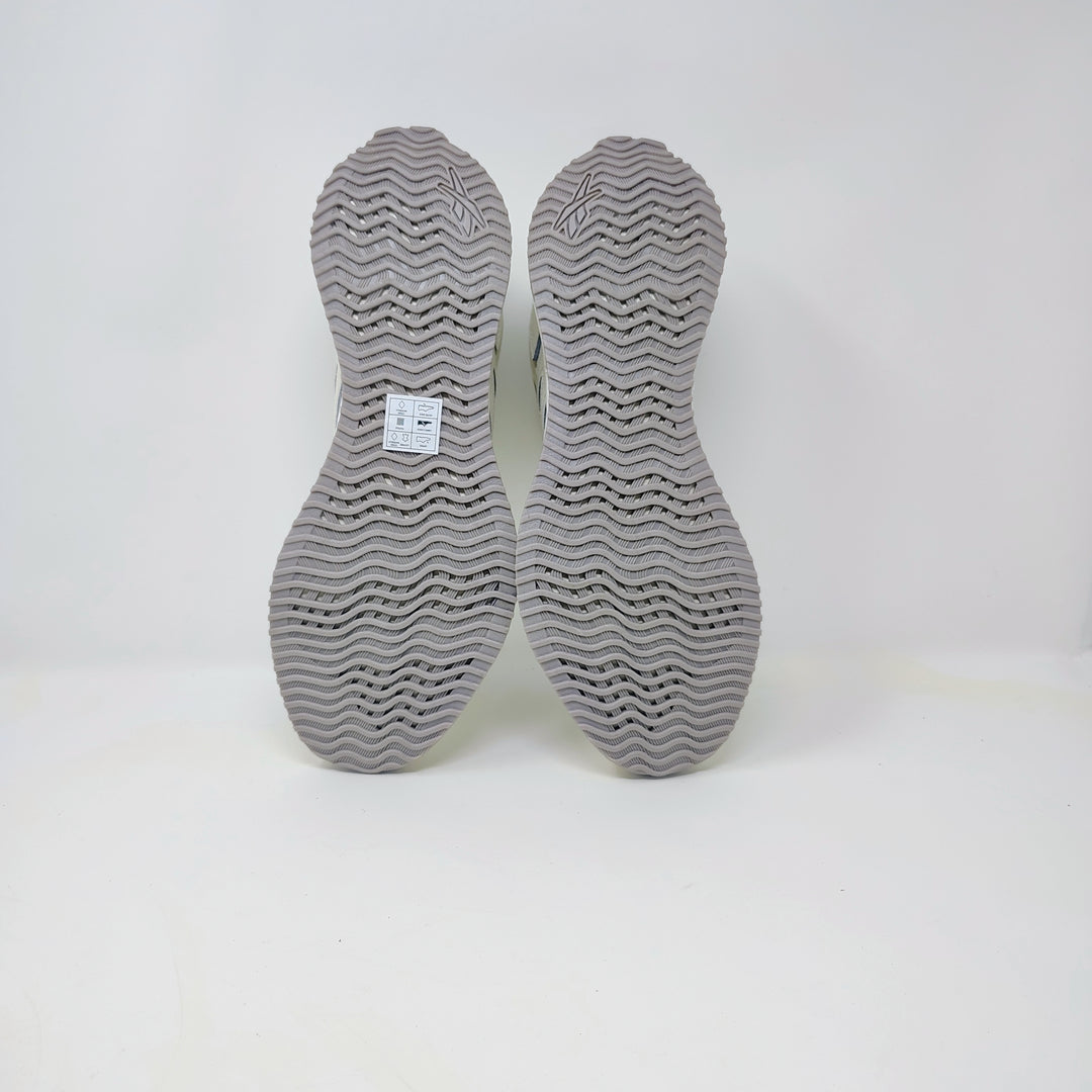 Reebok Zig Vector Women's Tennis Shoes in white size 11