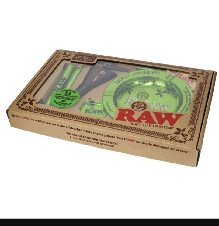RAW 20th Anniversary Gift Set Emerald